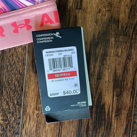 NWT!! Under Armour women’s size XS set! - Picture 5 of 10